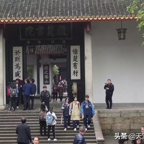 长沙下雨影响旅游吗？一场雨中的山水洲城，反而更值得一游